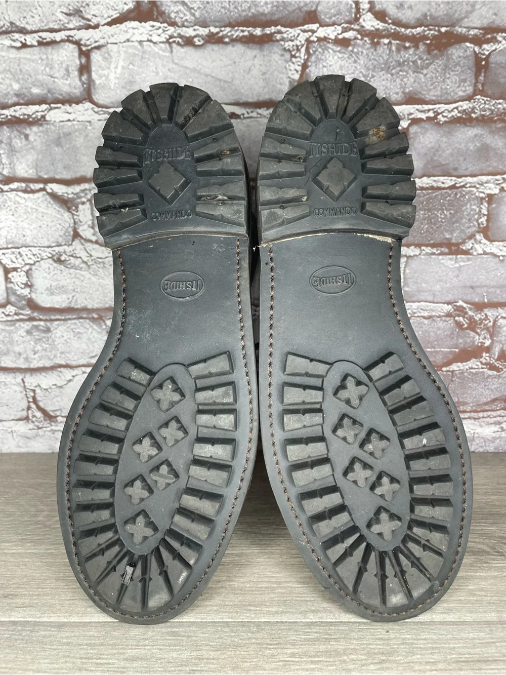 Allen Edmonds Surrey WeatherProof Taupe Nubuck Leather Boots Men sz 9.5D US/43EU